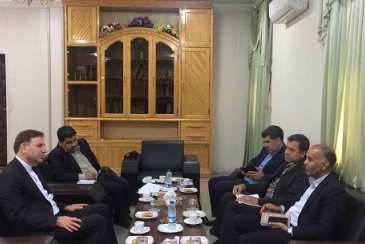 مشکلات تامین آب دشتستان بررسی شد . 
