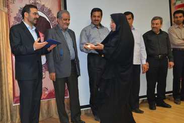 مراسم تجلیل از بانوان شاغل شرکت آبفای بوشهر برگزار شد