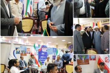  برپایی میز خدمت آبفا در نماز جمعه بوشهر