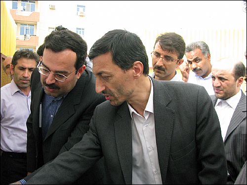 بازدید وزیر نیرو از روند اجرائی طرح فاضلاب بوشهر