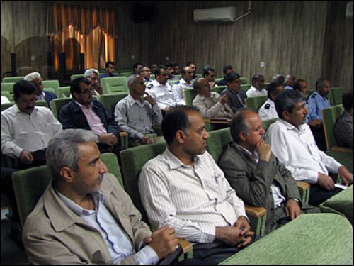 همایش هدفمند کردن یارانه ها در شرکت آب و فاضلاب استان بوشهر برگزار شد