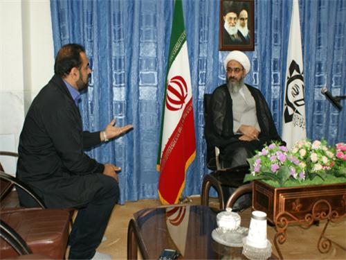 مسئولین شرکت آبفا شهری استان بوشهر با نماینده ولی فقیه در استان و امام جمعه ی محترم بوشهر دیدار کردند